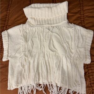 White Elegant Short Sleeve Sweater